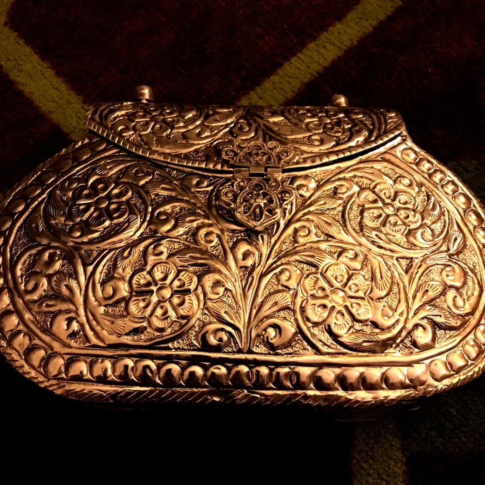Hand purse